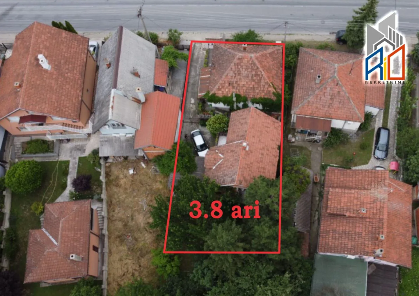 Useljive dve kuće u Ubu slika 10