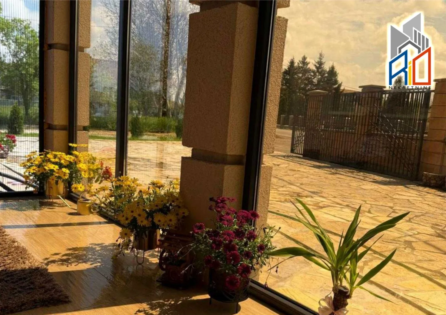 Useljiva moderna kuća u Takovu pored Uba slika 19