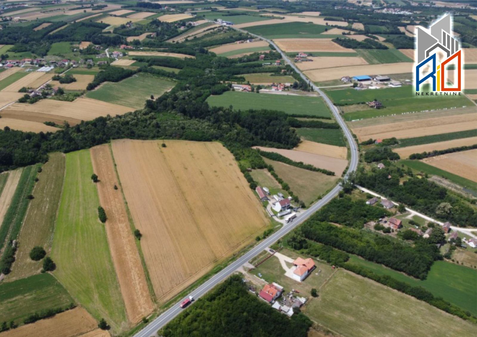Seosko domaćinstvo sa 5.6ha u  Trbušcu slika 2