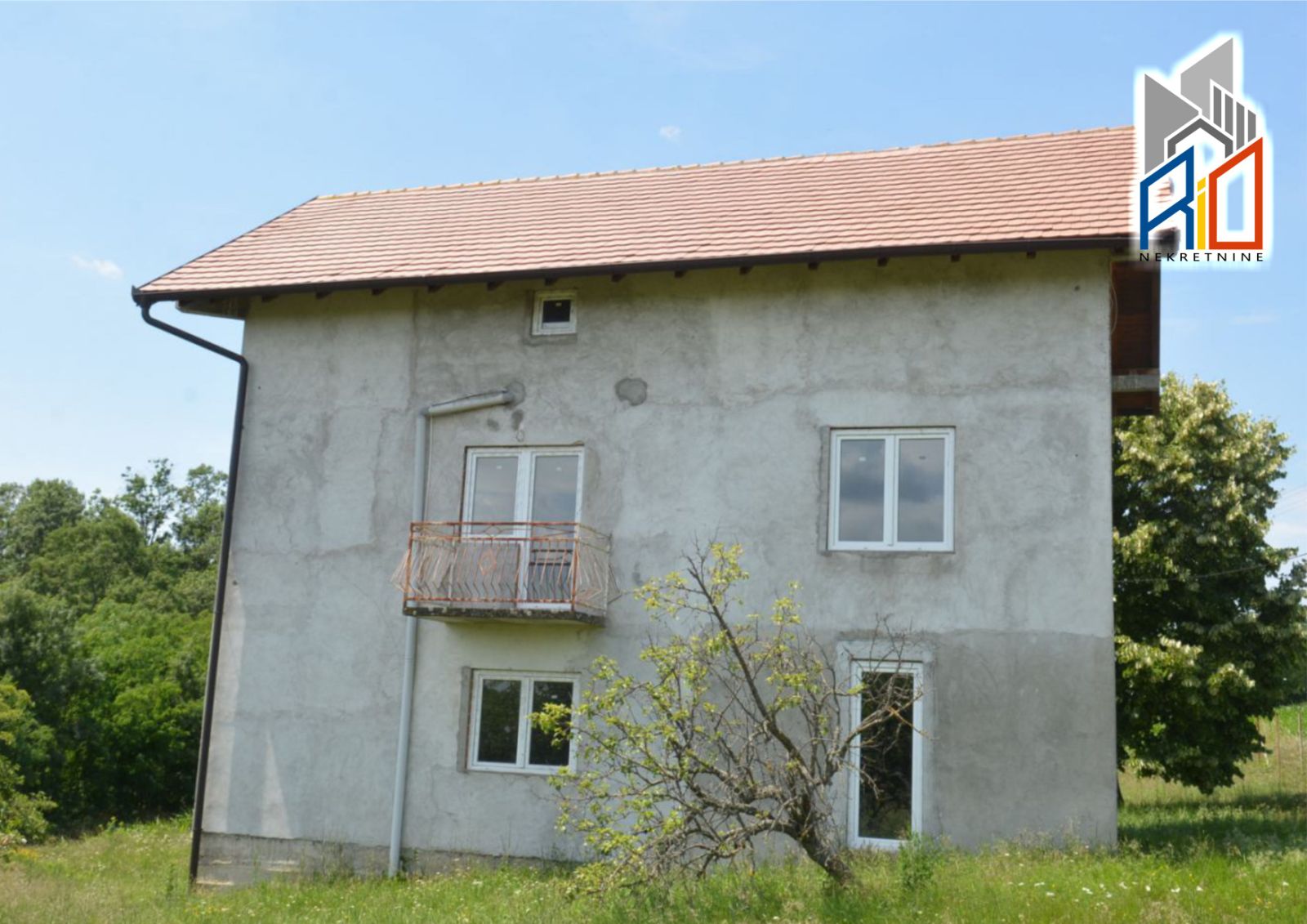 Kuća 200m2 u Tularima kod Uba slika 3